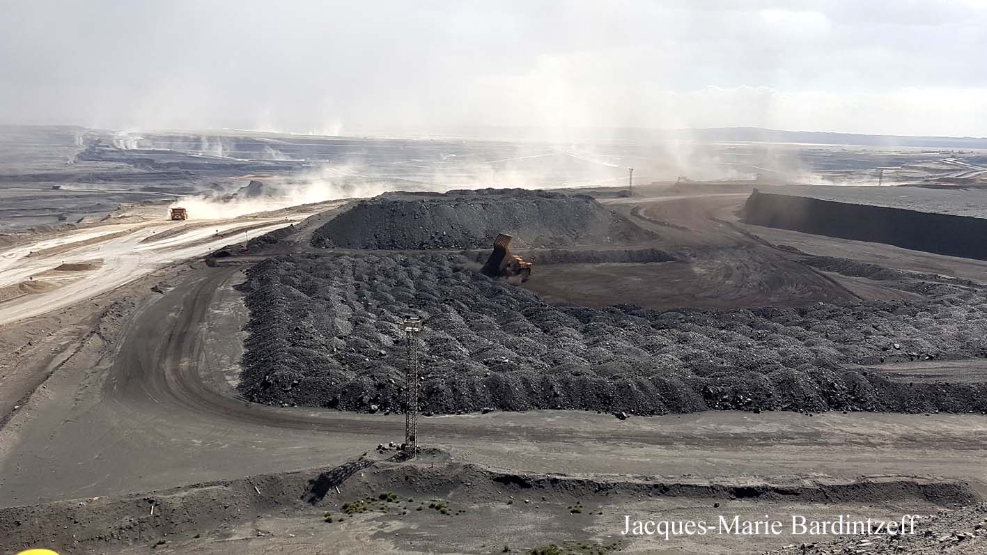 Mine De Charbon De Tavan Tolgoi, Mongolie, Par Jacques-Marie Bardintzeff