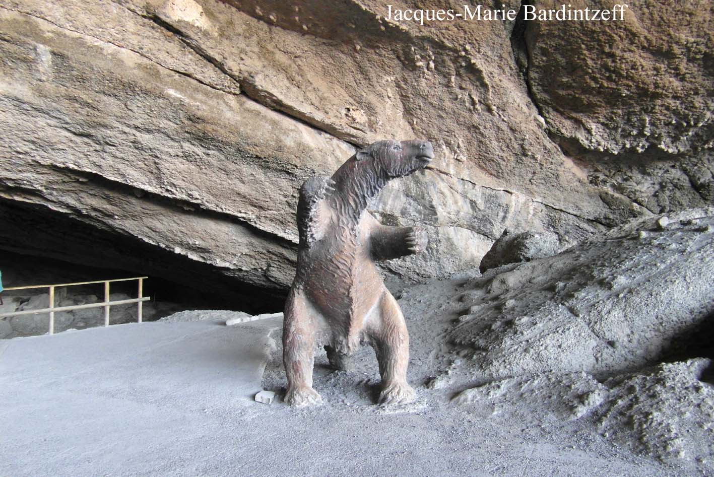 Le mylodon, un animal préhistorique au Chili, par Jacques-Marie Bardintzeff