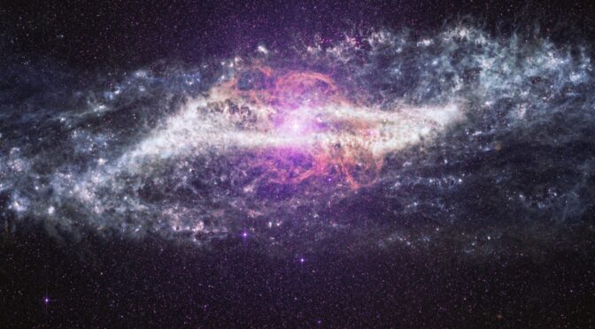 Le télescope James Webb nous dévoile la galaxie Centaurus A
