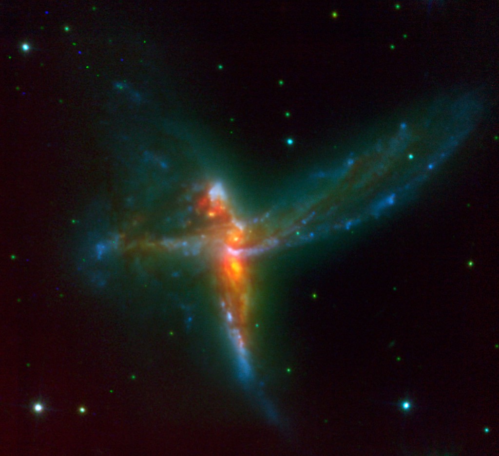 Fusion3galaxies-eso0755a
