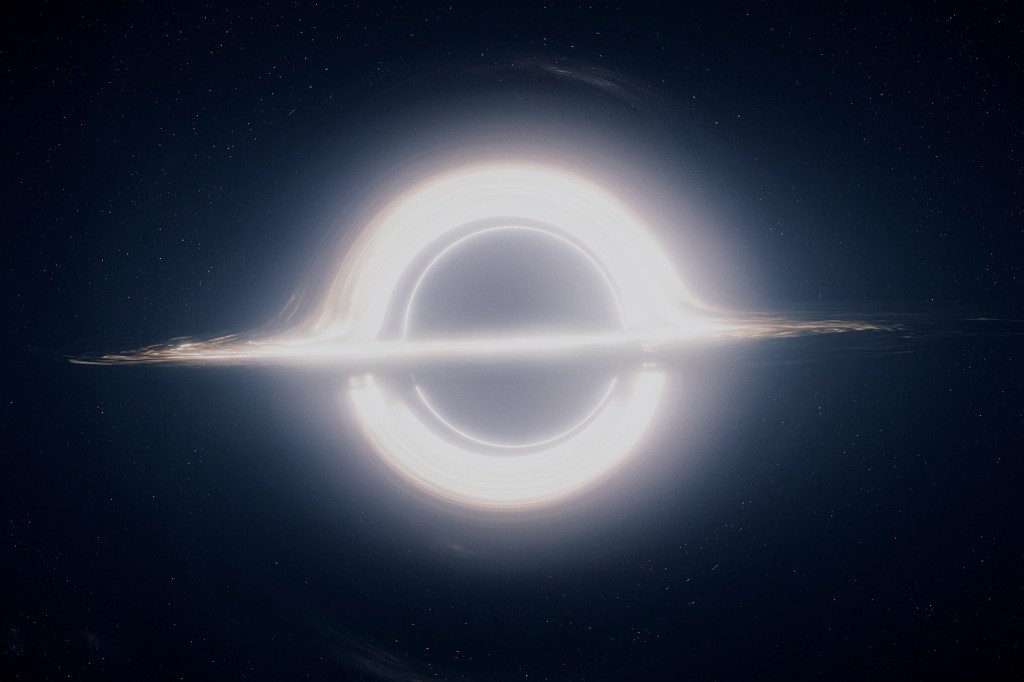 La simulation de trou noir entouré d'un disque d'accrétion montrée dans "Interstellar" 