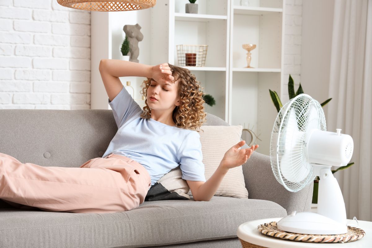 Pas de climatisation ? Ces 5 réflexes simples gardent la maison plus fraîche pendant les fortes chaleurs